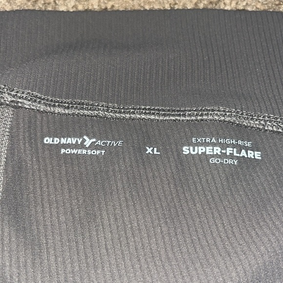 Old Navy Extra High-Waisted PowerSoft Rib-Knit Super Flare Leggings Temple Stone - Picture 10 of 10